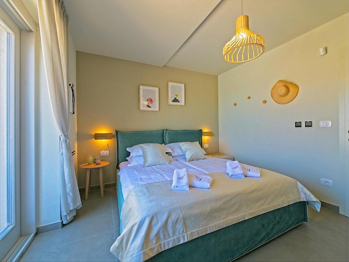 Villa Flamingo Kaštelir Buitenkant foto