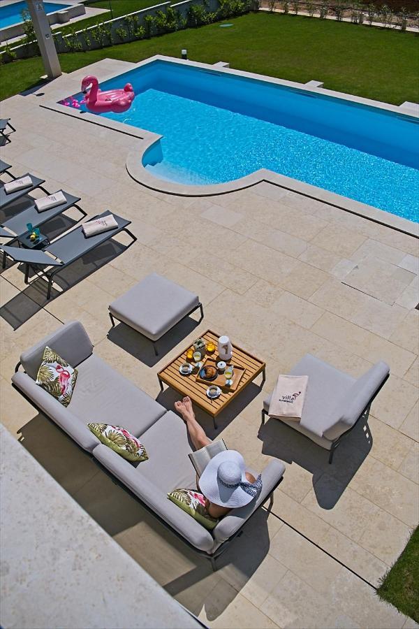 Villa Flamingo Kaštelir Buitenkant foto
